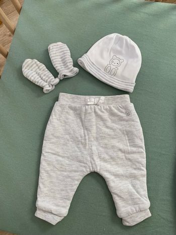 Pantalon bonnet moufle taille 1 mois