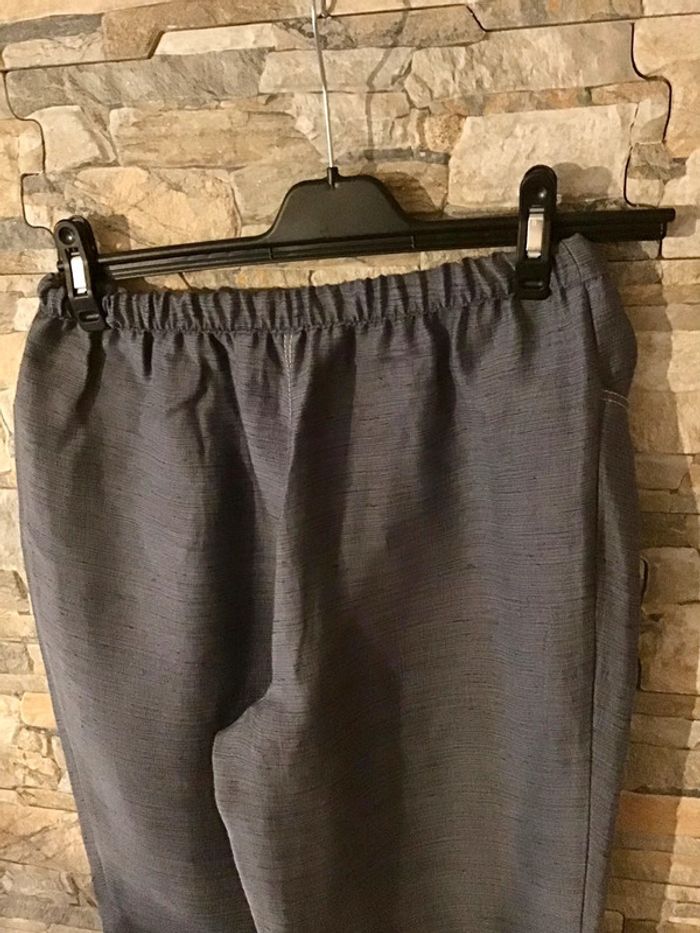 Très beau pantalon assez épais taille 38 gris bleuté taille élastique Refa - photo numéro 6