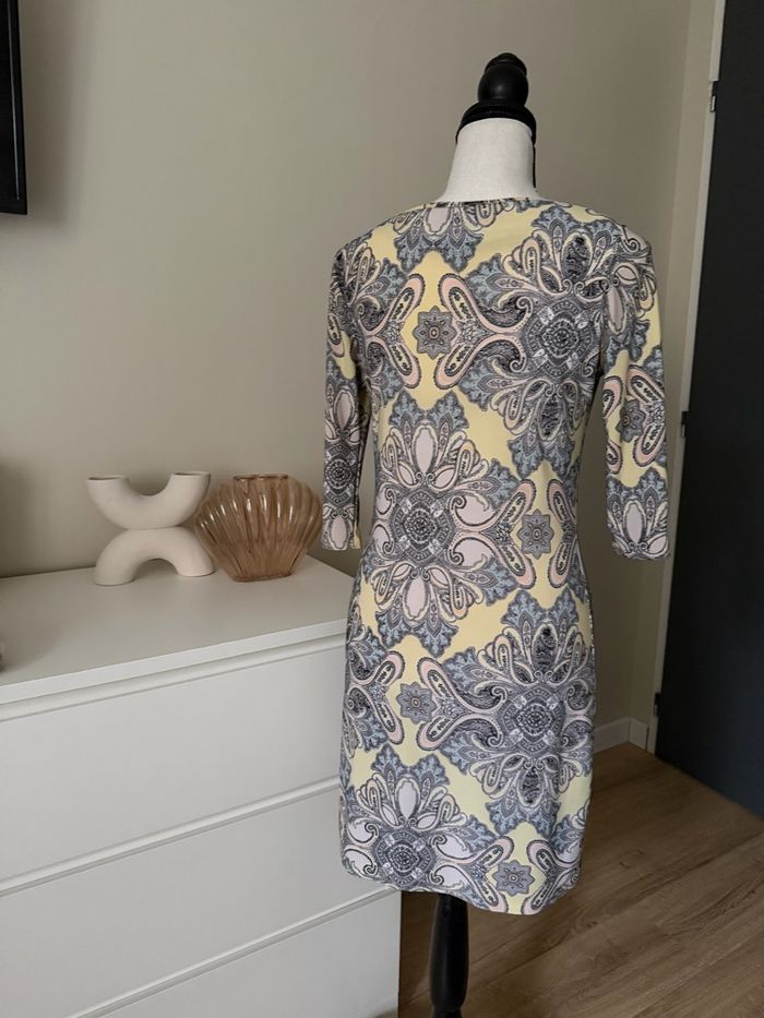 Robe jaune à motifs Primark - photo numéro 2