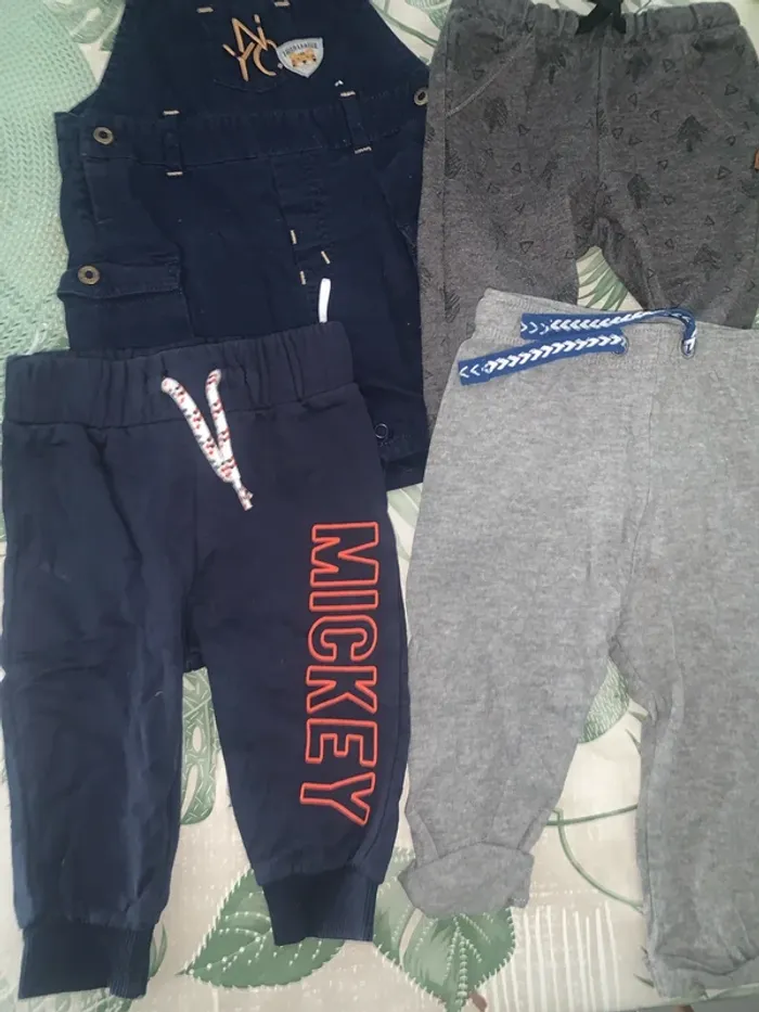 Lot de vêtements 12 mois - photo numéro 4