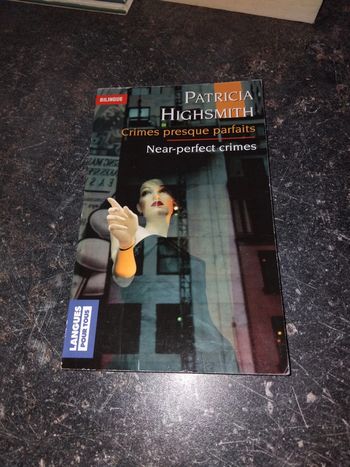 Livre crimes presque parfaits de