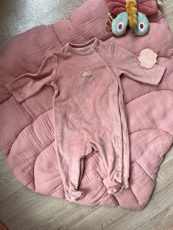 Pyjama planète rose