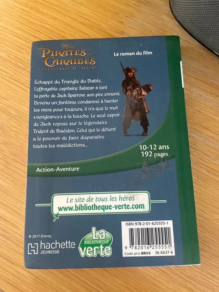 Livre pirate des Caraïbes - photo numéro 2