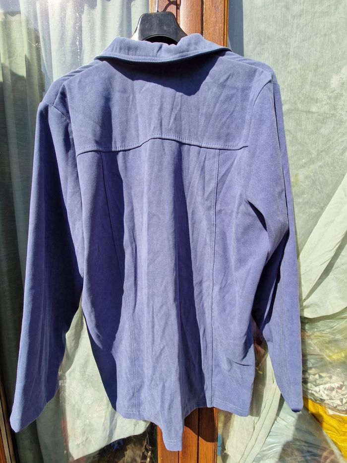 Jolie veste vintage jolie couleur et matière douce taille 50/52 - photo numéro 2