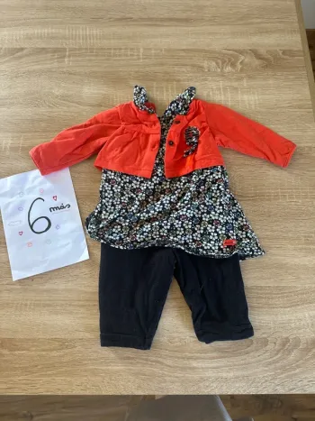 Ensemble bébé fille 6 mois