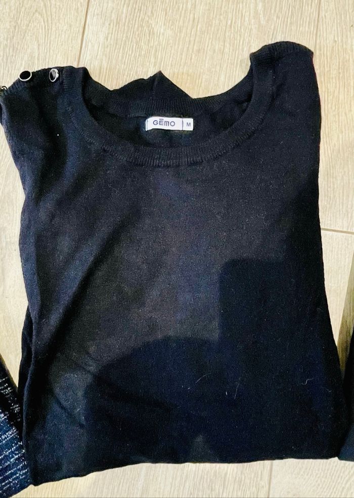 Lot de 4 pulls de grossesse – confort & style 👗🤰✨ - photo numéro 10