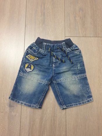 Short jeans bleu. Garçon 3 ans. Marque Orchestra