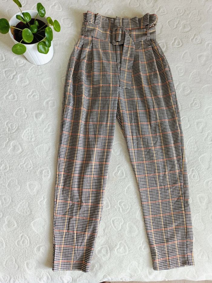 Pantalon ajusté Bershka à carreaux - photo numéro 2