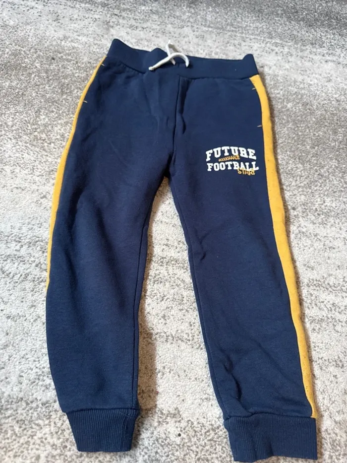 Lot de 3 jogging taille 110-116 - photo numéro 5
