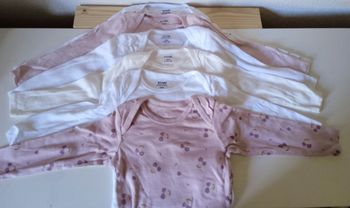 Lot 6 bodies manches longues 