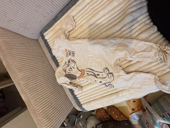 Lot 3 pyjama. Léger 9 mois - photo numéro 2