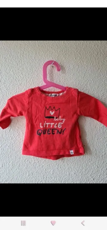 tee-shirt rouge baby little Queen Kimbaloo