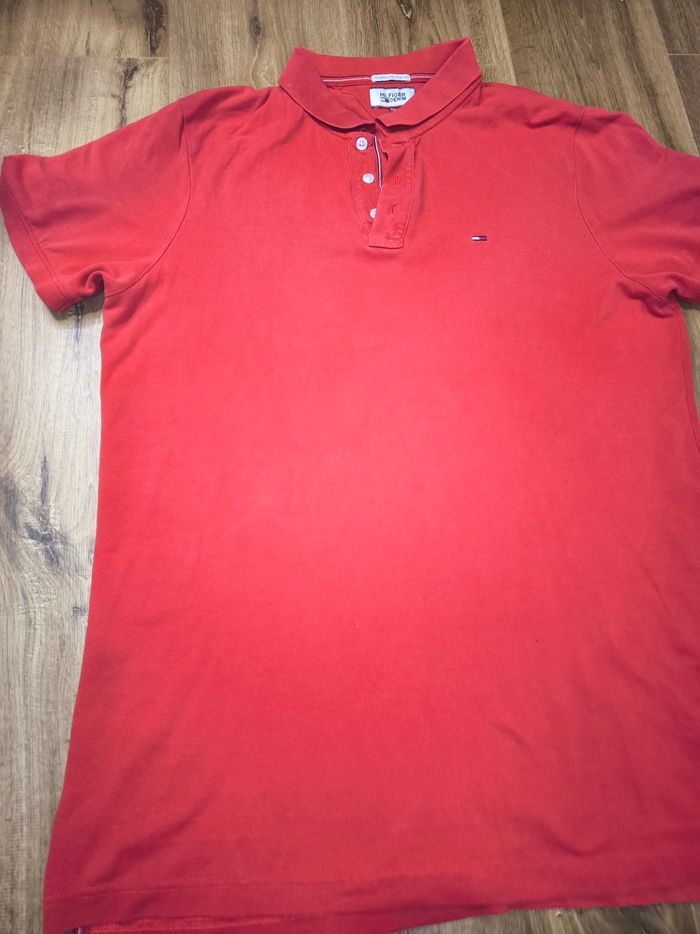 Polo rouge tommy Hilfiger, taille xxl, très bon état - photo numéro 3