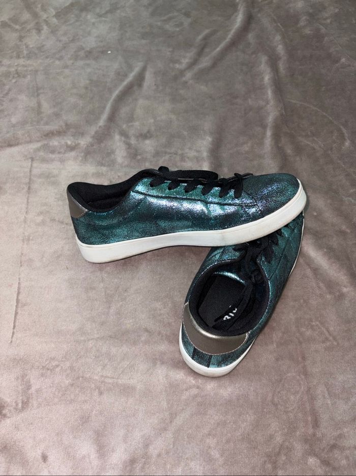 Baskets à paillettes femme taille 41 en bon état. - photo numéro 2