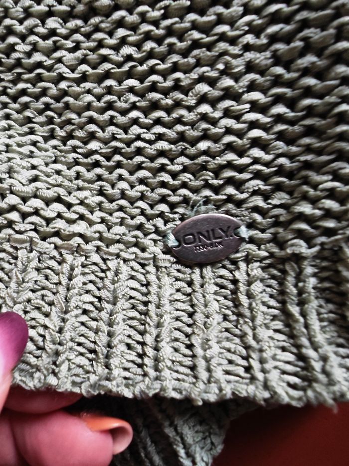 Lots de 4 pulls femme taille S bon état - photo numéro 5