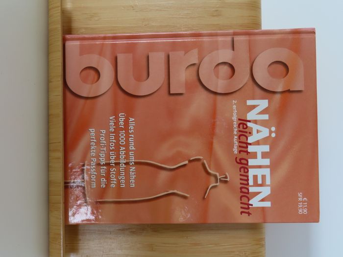 Livre Burda style la couture pratique (en allemand)