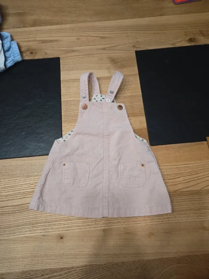 Robe rose