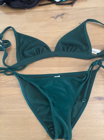 Maillot de bain, deux pièces