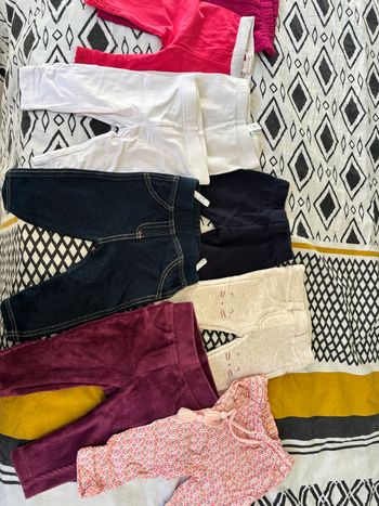 Lot pantalons taille 3 mois