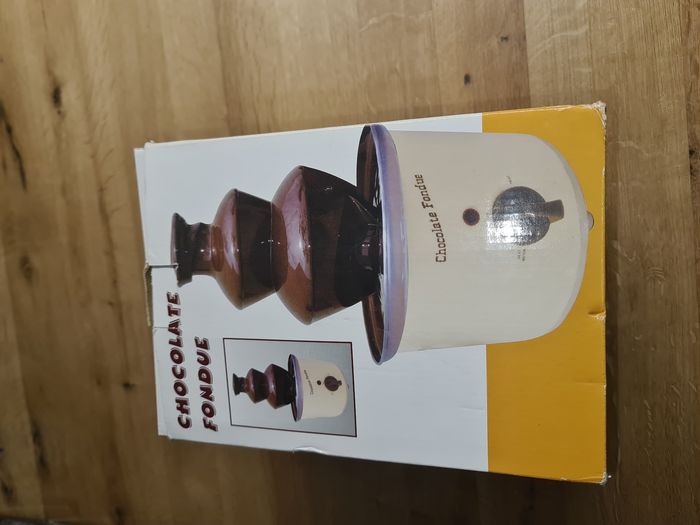 Neuve fontaine à Chocolat/Fondue, - photo numéro 4
