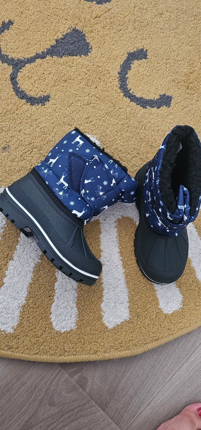 Bottes de pluie neufs ( jamais portés) - photo numéro 3