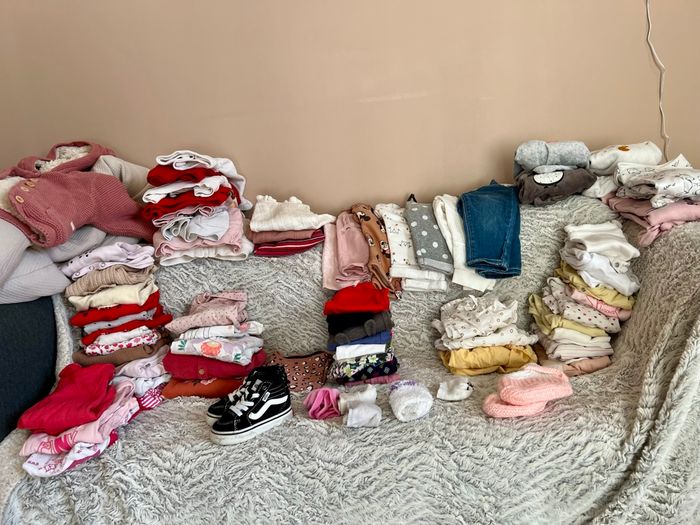 Lot de vêtements en 9 - 12 mois bébé - photo numéro 4