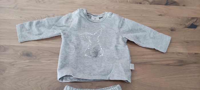 Ensemble jogging gris à pompon bébé fille Maiorista 3 mois - photo numéro 2