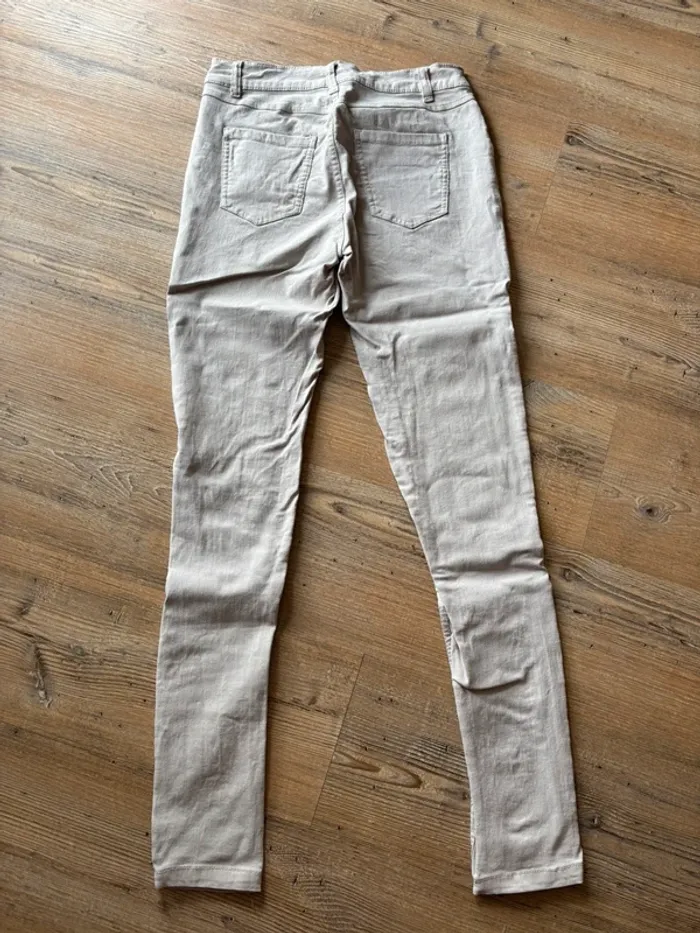 Pantalon - photo numéro 3