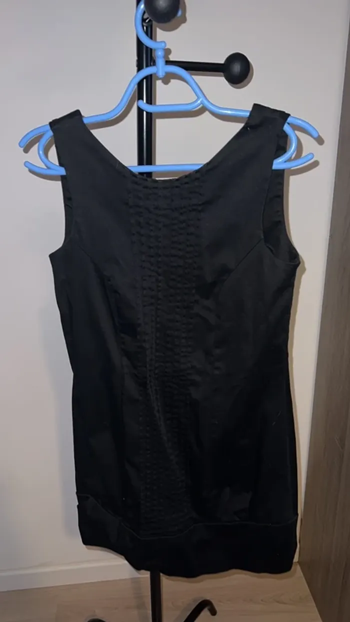 Robe noire Blanco