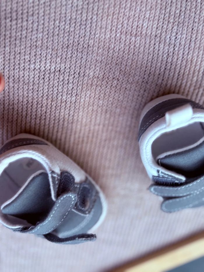 Basket tape à l’œil 0/3 mois - photo numéro 3