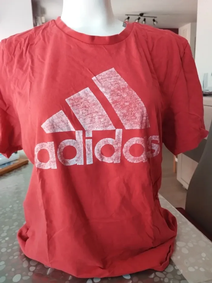 Tee shirt Adidas taille M rouge - photo numéro 2