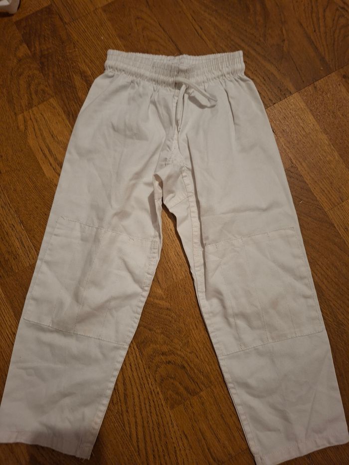 Kimono enfant la taille 5ans - photo numéro 4