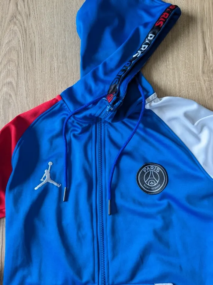 Veste zippée - photo numéro 2