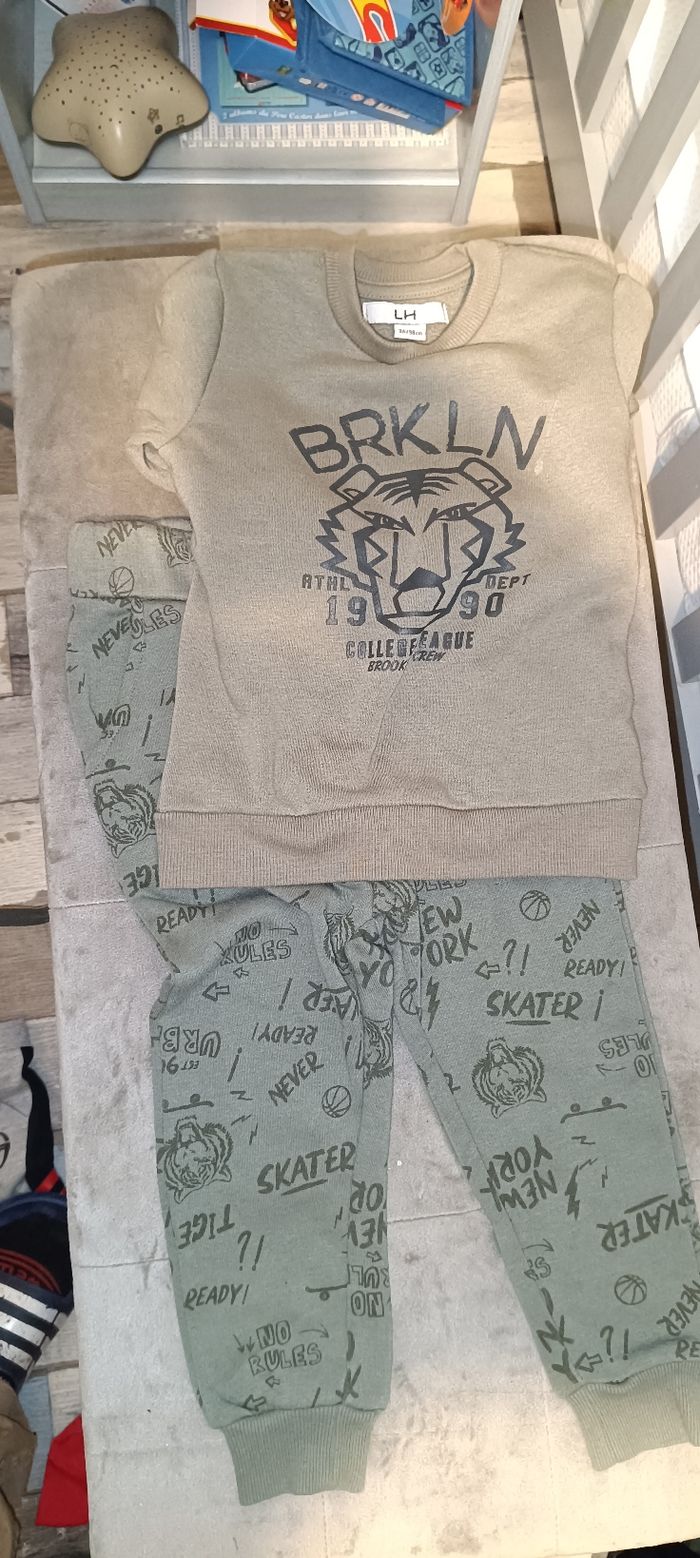 Vêtements garçon de 3 à 5 ans neuf très peu utilisé - photo numéro 2