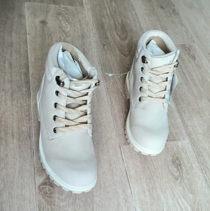 Bottines beiges taille 34 neuves - photo numéro 8