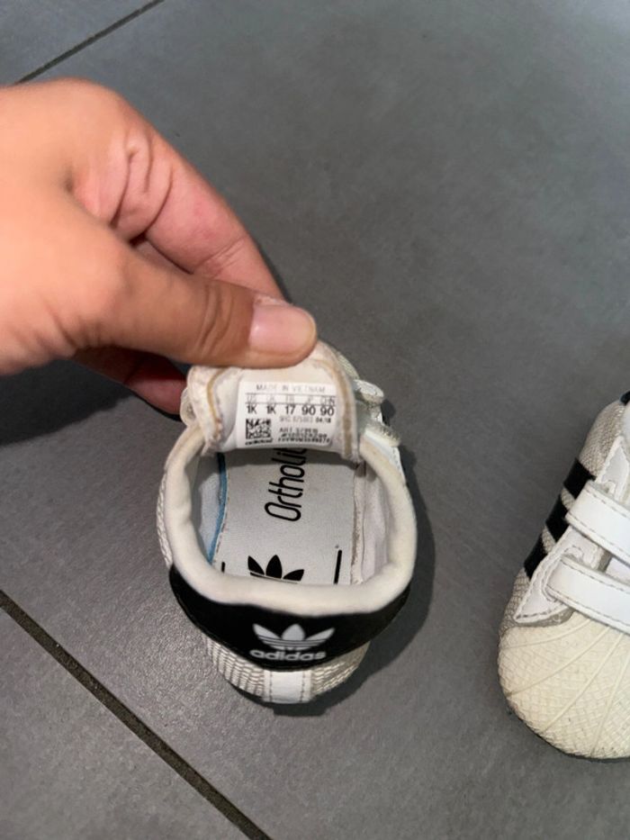 Chaussure bébé adidas superstar t17 - photo numéro 2