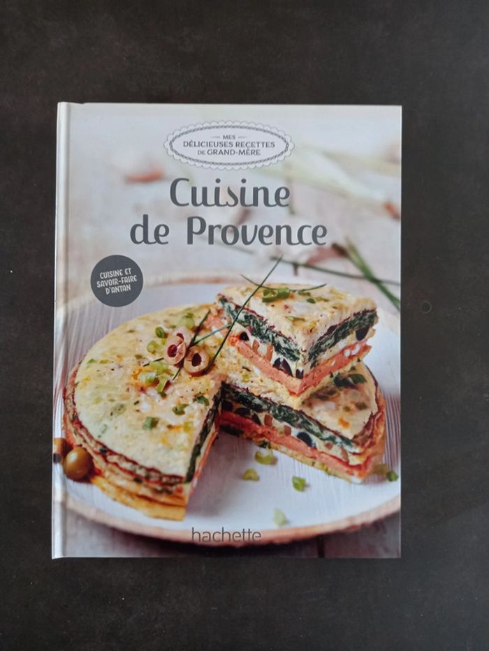 Lot 3 livres cuisines 2,5 euros, ou lot 21 livres - photo numéro 7