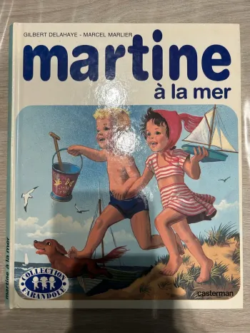 Livre vintage "Martine à la mer"