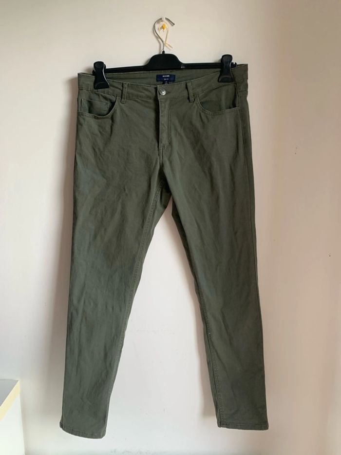 Pantalon kiabi kaki slim