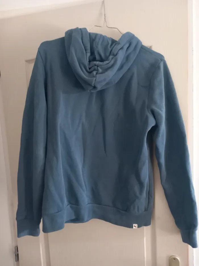 Sweat à capuche Puma taille 42 mais plutôt 38/40 - photo numéro 5