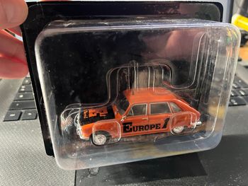 Renault R16 - Europe 1  (échelle 1/43)