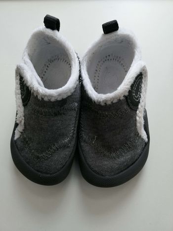 Chaussons souples et antidérapants Gris Pointure 20 Décathlon