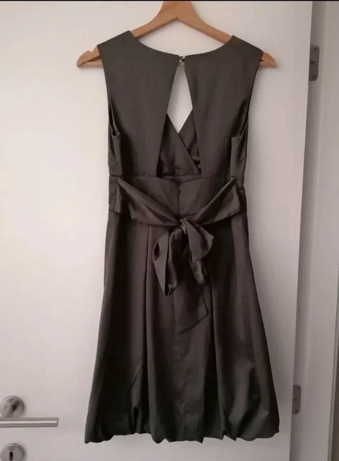 Magnifique robe Traffic People - photo numéro 2