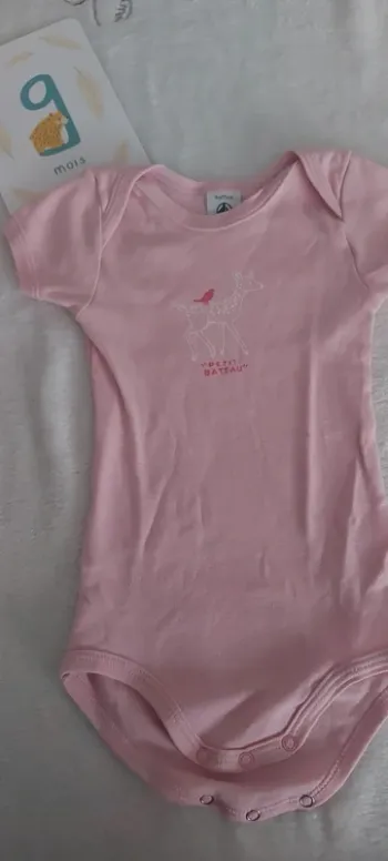 Bodies manche courte bébé fille 9 mois