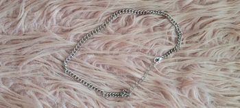 Collier ras cou