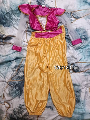 Déguisement oriental 120/130 cm
Élastique détendu