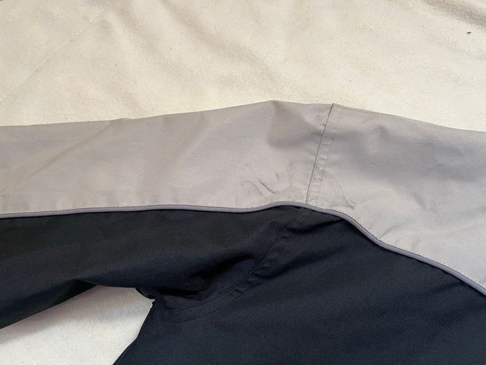 Veste imperméable 10 ans - photo numéro 5