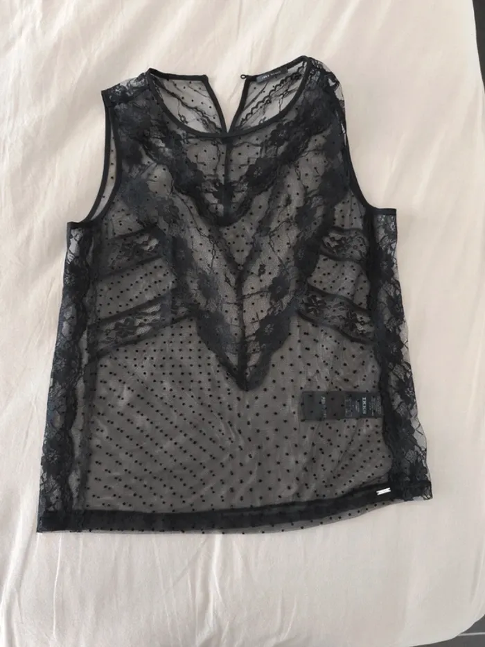 Top dentelle IKKS noir Neuf