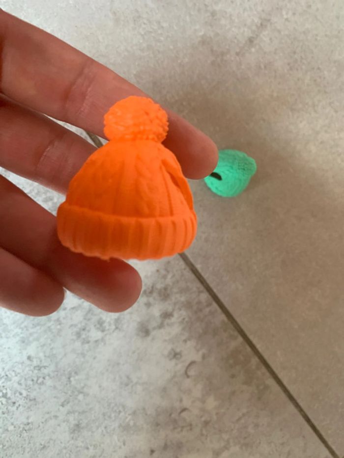 Lot bonnet pour jouet poupée un adulte un enfant - photo numéro 2