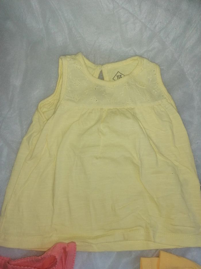 Tee shirts 12 mois - photo numéro 3